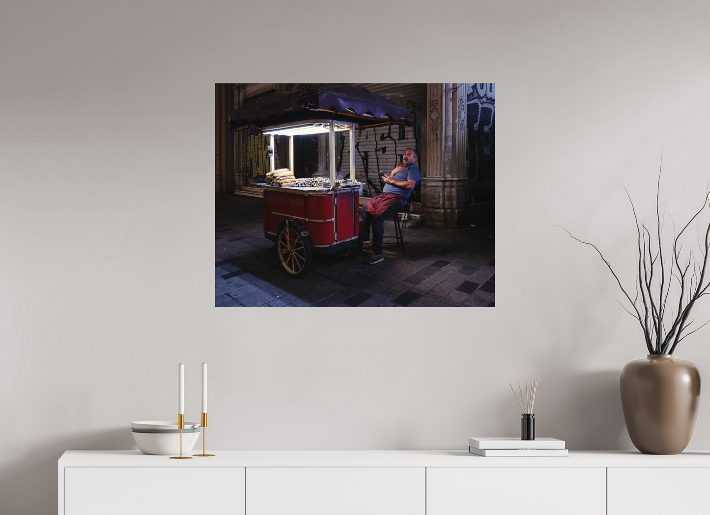 87,5 x 70 cm, Photo Print on Fuji Crystal DP II Glossy Istanbul Impressions: Corner Office