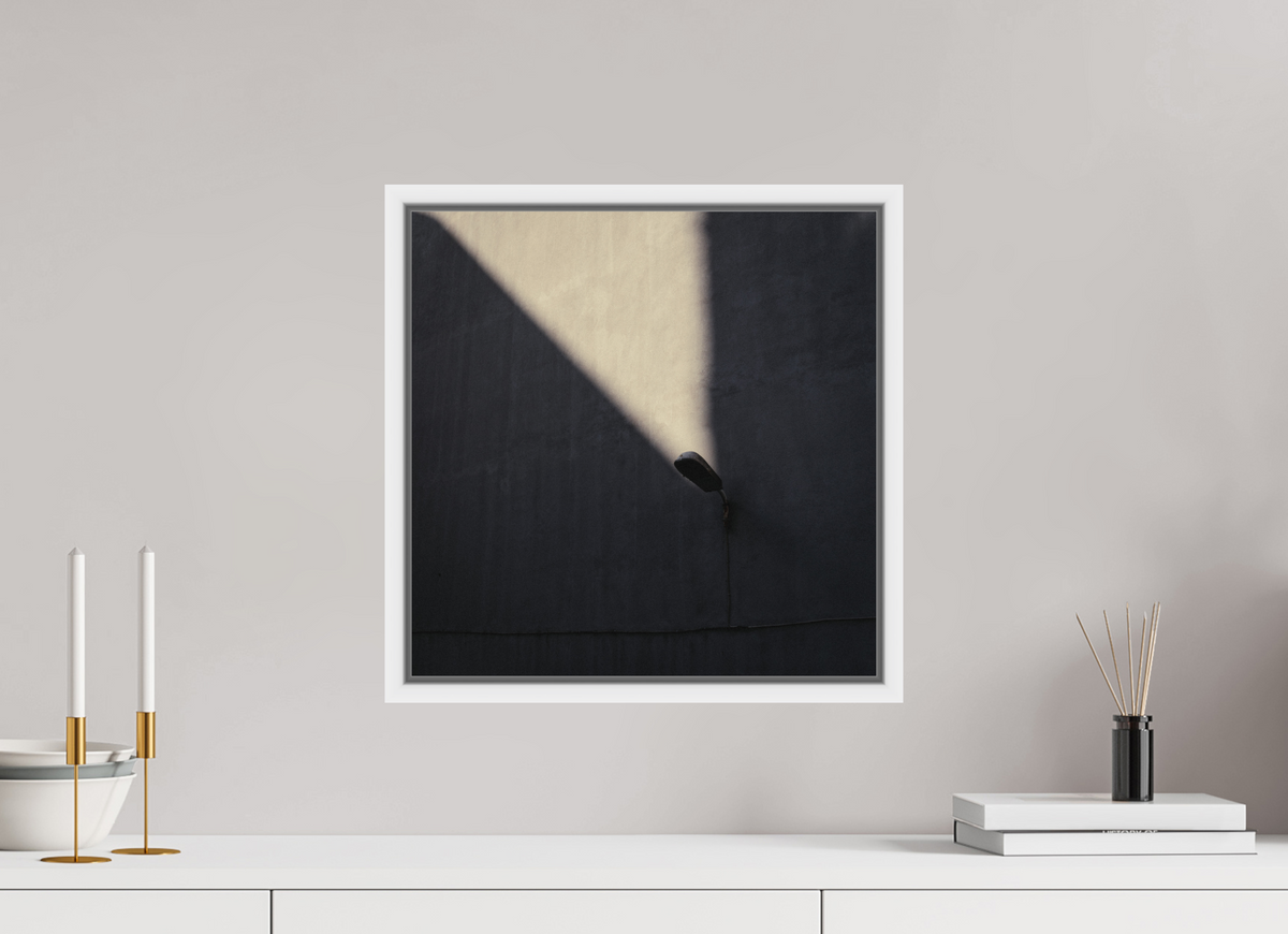 40 x 40 cm, Wooden Frame White 2cm with Shadow Gap on Fuji Crystal Archive Glossy Istanbul Impressions: Borrowed Light