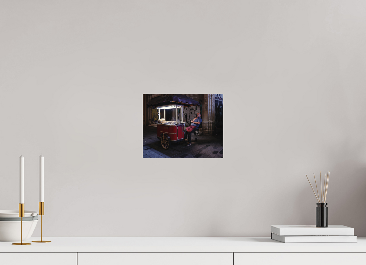 25 x 20 cm, Photo Print on Fuji Crystal DP II Glossy Istanbul Impressions: Corner Office